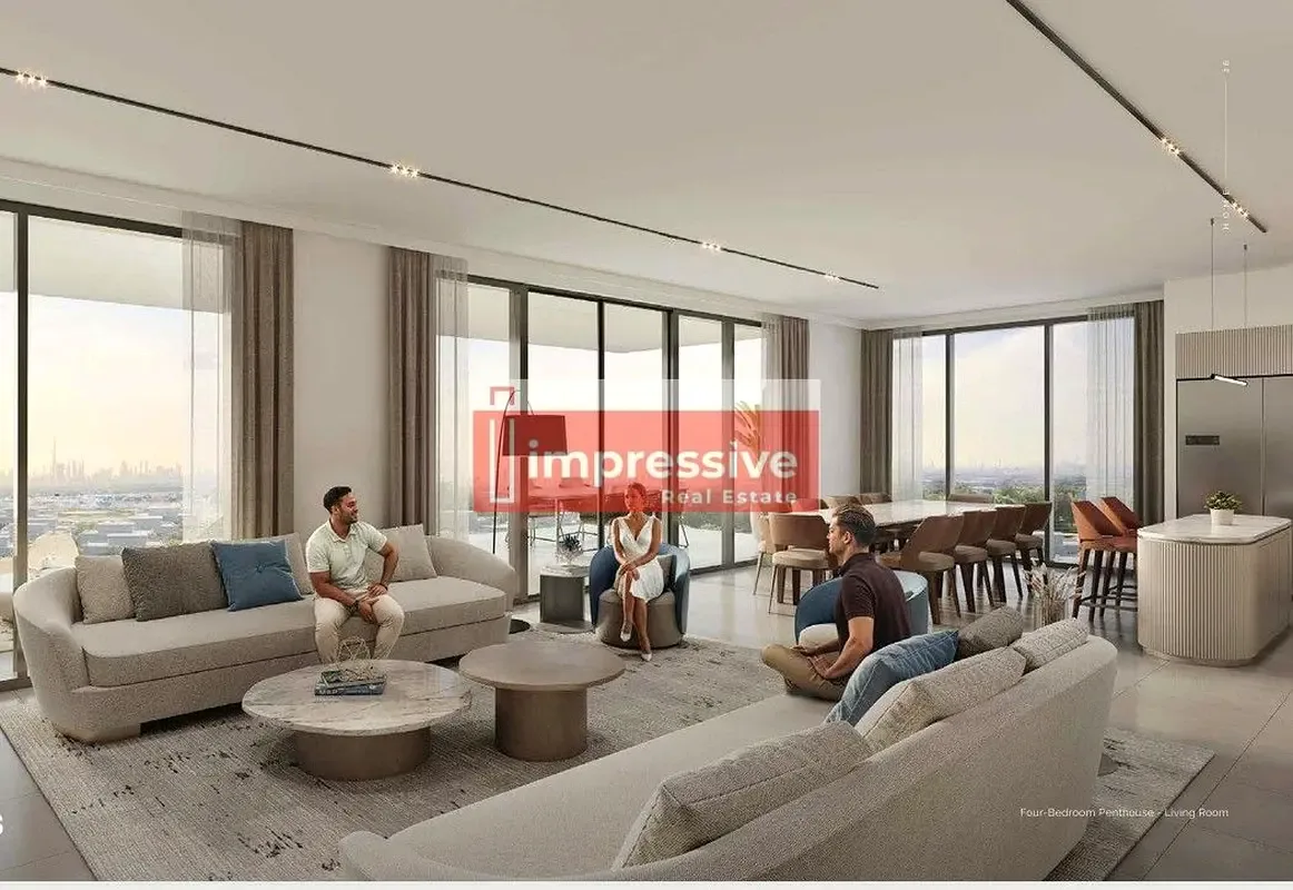 Walking distance to Metro I Pool & Skyline View I Opp. Souq Extra | Spacious